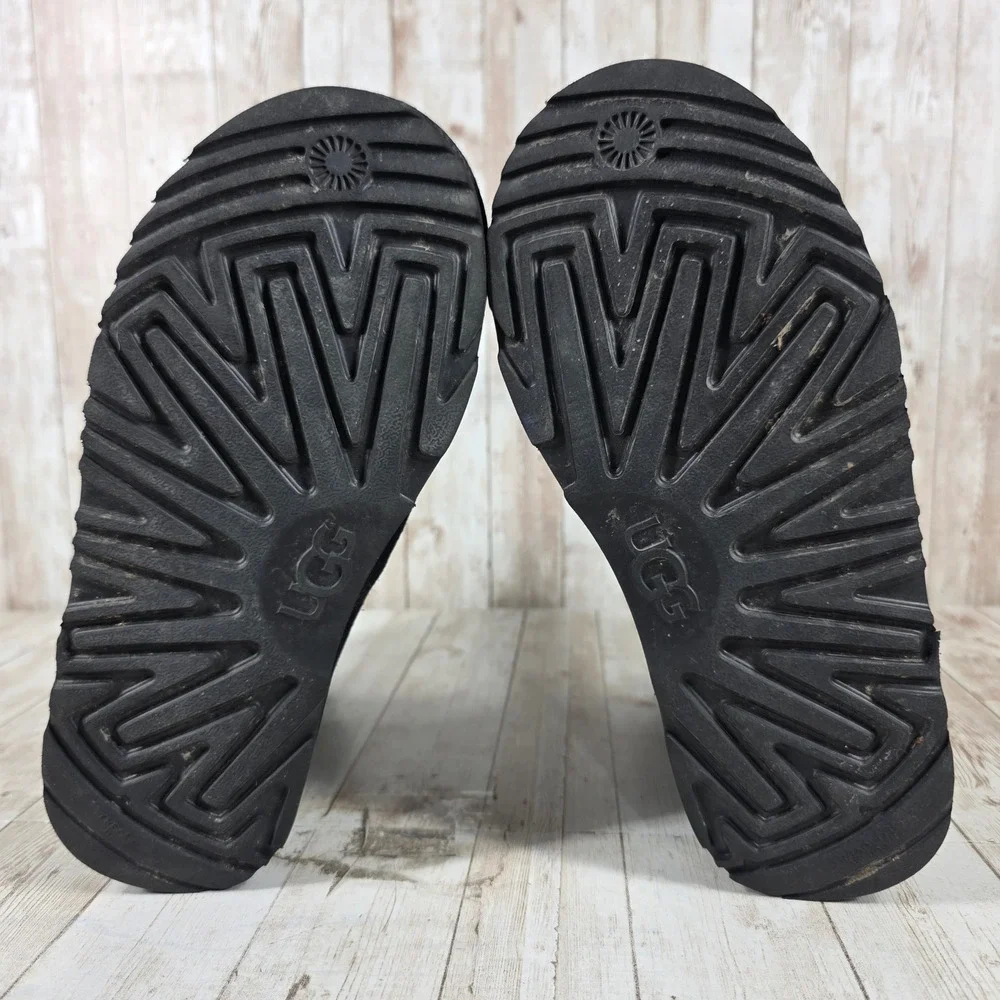 UGG Black Suede Back Zip Mid Calf Winter Boots 1103029K Womens‎ 5.5 Kids 4